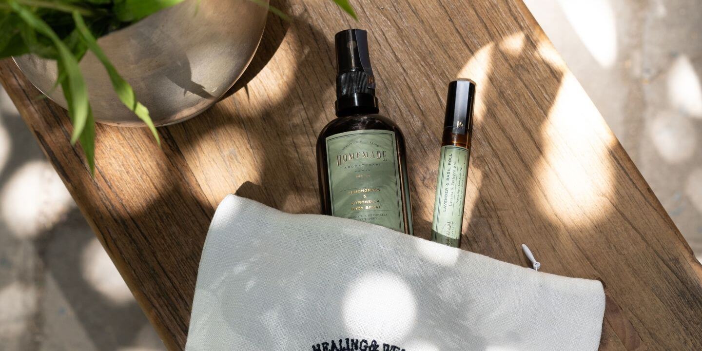 Tatil Çantanızda Neler Var? Yaz Tatilinde Yanınıza Almanız Gereken Doğal Bakım Ürünleri- Homemade Aromaterapi Tatil Çantanızda Neler Var? Yaz Tatilinde Yanınıza Almanız Gereken Doğal Bakım Ürünleri